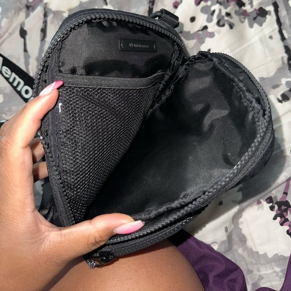 Lululemon bag - Picture 2 of 3